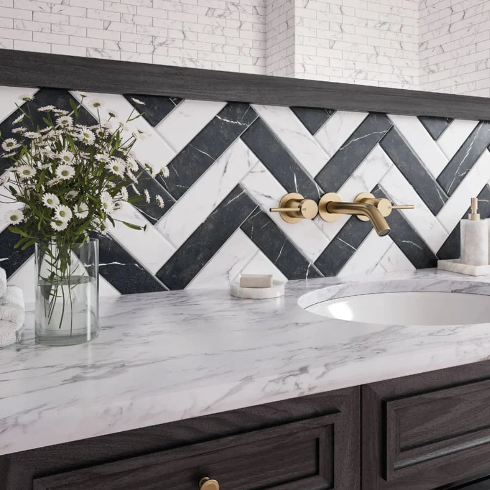 Damasco Marble Bianco Carrara 6x25