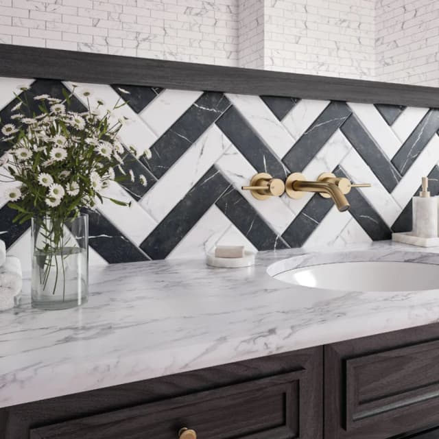 Damasco Marble Bianco Carrara 6x25
