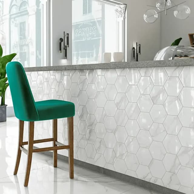 Monarch Hexagonal Polished Mosaic 26.5x27.5
