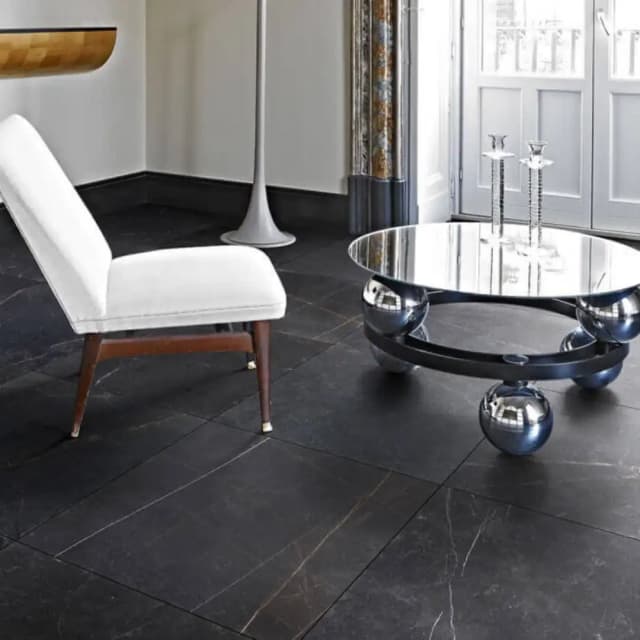Colosseum Black Ret 60x60