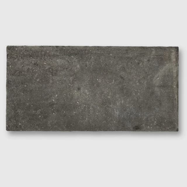 Aged Stone Noir 50x100