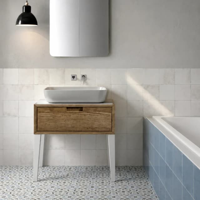 Heirloom White 20x20