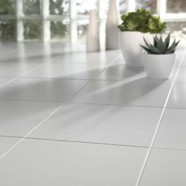 Basic White 25x25
