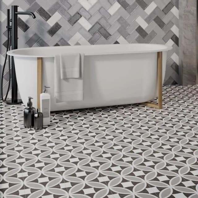 Chic Olympia Grey 20x20