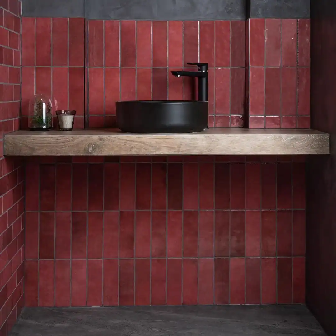 Camden Garnet setting