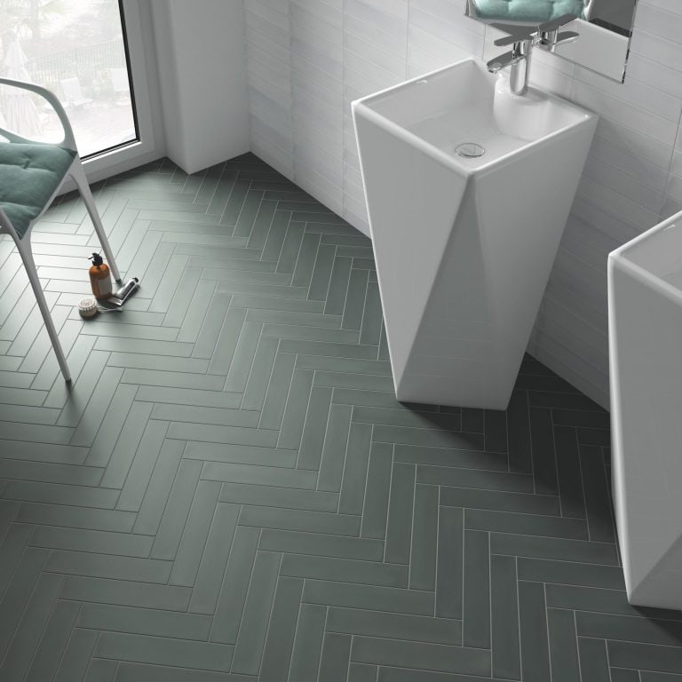 room showing Helsinki pine porcelain tiles, metro shaped.