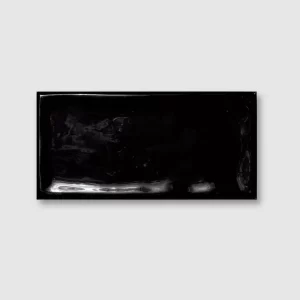 Chic black tile