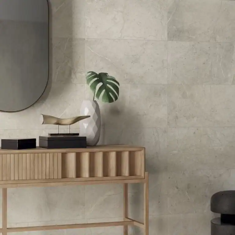 Compendium Stone White