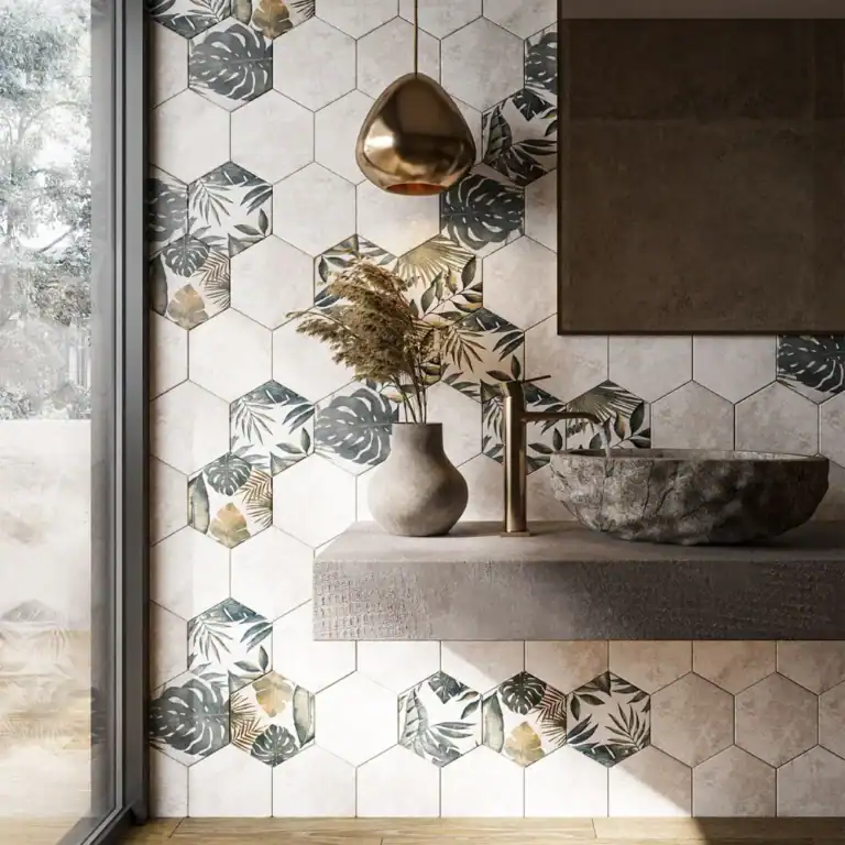 Hexagonal Patterned Leaves Tile